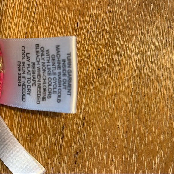 New York & Company Stripped V Neck Sweater Size L - Picture 5 of 5